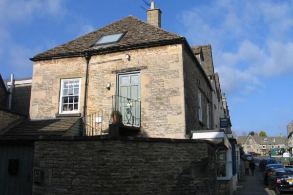 2 West End, Minchinhampton, Glos