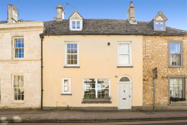 Tetbury Street, Minchinhampton, Stroud