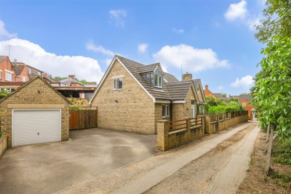 Bath Road, Stroud