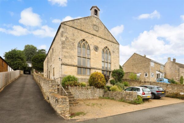 Chapelfields, Randwick, Stroud